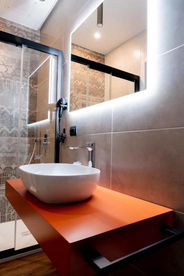 Calvani23 Luxury House Bari Eksteriør bilde